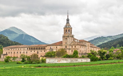 La Princesa de Asturias inaugura el VII Seminario de Lengua y Periodismo en San Millán de la Cogolla